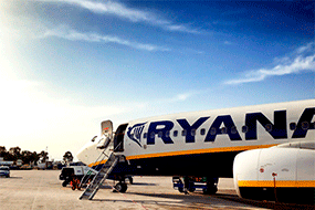 Ирландская бюджетная авиакомпания Ryanair