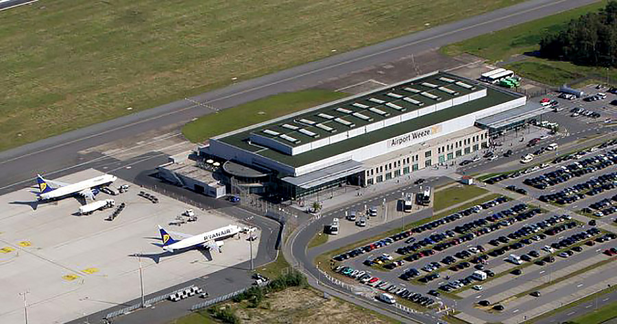 Вид аэропорта Weeze с высоты птичьего полета