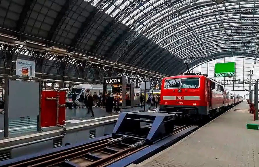 Железнодорожный вокзал Франкфурта-на-Майне