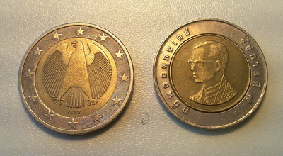 Обратная сторона монеты 2 евро и тайского бата