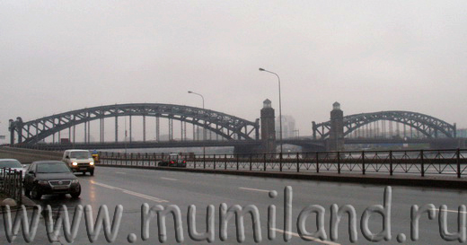 Вид от ЕЦД на Большеохтинский мост