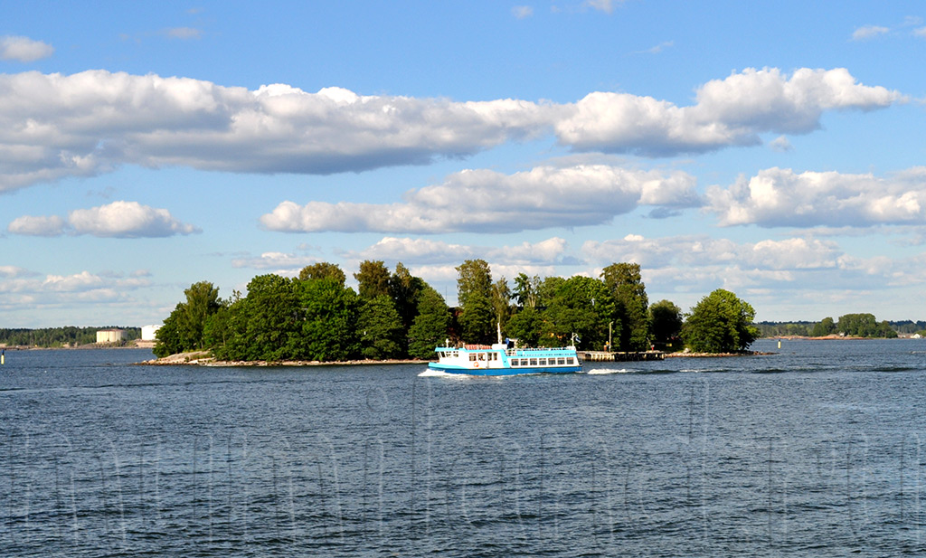 Остров Лонна недалеко от Хельсинки и крепости Суоменлинна